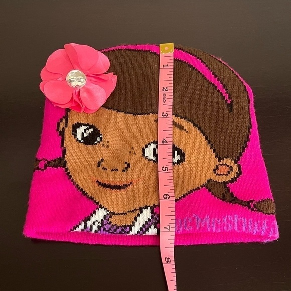 Disney Doc McStuffins children’s knit beannie, Toddler size - Picture 5 of 10